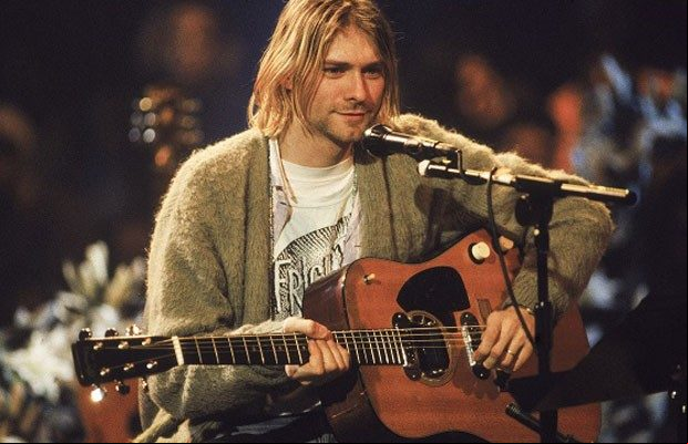 kurt-cobain-nirvana-unplugged